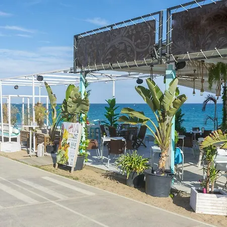 Apartment Homeholidaysrentals Salvador Pineda de Mar
